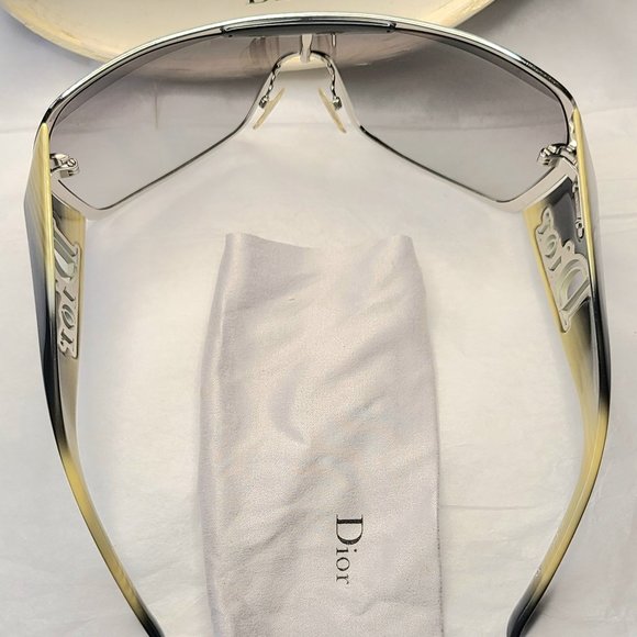 RARE Christian Dior Guacho Shield Sunglasses Early 2000's Retro Dio Sunnies - Picture 5 of 14
